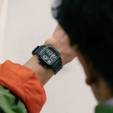 RELOJ PARA HOMBRE CASIO AE-1200WH-1AVDF -NEGRO