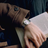 RELOJ PARA MUJER CASIO AQ-240E-7ADF - BLANCO