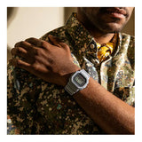 RELOJ CASIO G-SHOCK DW-5600MNT-8DR- GRIS