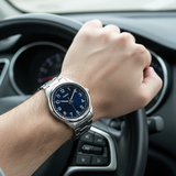 Reloj Casio MTP-V005D-2B4UDF lifestyle conduciendo