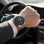 Reloj Casio Edifice EFV-540D-1AVUDF lifestyle conduciendo